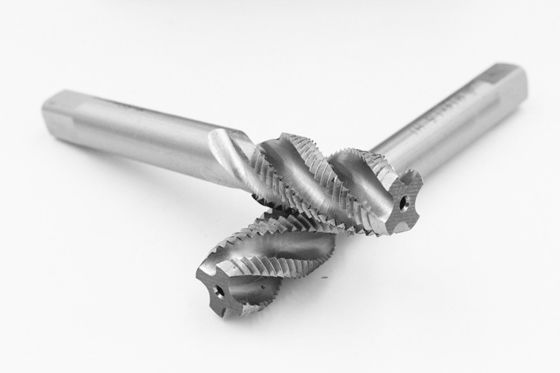 良い値段 3 フルート マシン タップ 明るい M12x1 0 タップ スパイラル フルート タップ 固体カービッド 内部冷却 オンライン